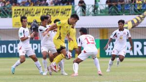 Laga-Barito-Putera-kuning-melawan-Deltras-FC.jpg