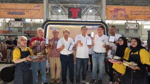 Livin-Pasar-untuk-mempercepat-digitalisasi-transaksi-di-Pasar-Bauntung.jpg