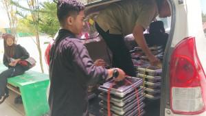 MBG-Proses-distribusi-Makan-Bergizi-Gratis-MBG-di-SS.jpg