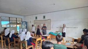 MBG-di-smpn-11-hst.jpg