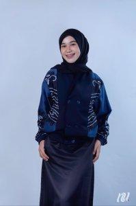 Naila-Almira.jpg