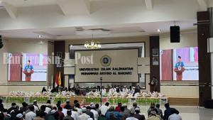 PADAT-Auditorium-Kampus-Uniska-MAB-Handil-Bad.jpg