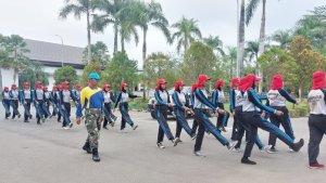 Pasukan-Pengibar-Bendera-Paskibra-latihan-di-pendopo-bersinar-Tanjung-Tabalong-11082023.jpg