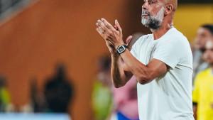 Pelatih-Manchester-City-Pep-Guardiola-memberikan-arahan-dan-motivasi.jpg