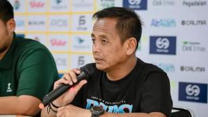 Pelatih-PSPS-Pekanbaru-Ilham-Romadhona.jpg