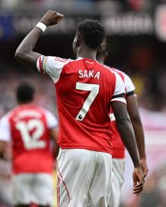 Pemain-Arsenal-Bukayo-Saka-luapkan-ekspresi-kemenagan-di-laga-Liga-Inggris.jpg