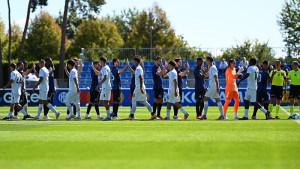 Pemain-Inter-Milan-melakukan-kompak-sebeum-laga-persahabtan.jpg