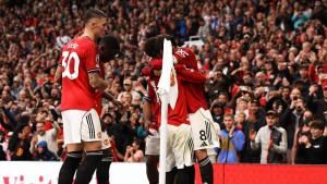 Pemain-Manchester-United-melakukan-selebrasi-usai-mencetak-gol-dalam-laga-Liga-Inggris.jpg