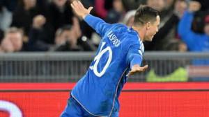 Pemain-Napoli-Giacomo-Raspadori-diincar-dua-klub-raksasa.jpg