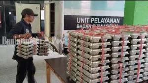 Pengantaran-MBG-di-SMAN-1-Martapura.jpg