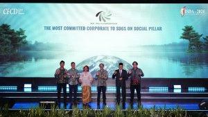 Penghargaan-diterima-PT-Tunas-Inti-Abadi-TIA-di-ajang-Indonesia-CSR-Awards-ICA.jpg