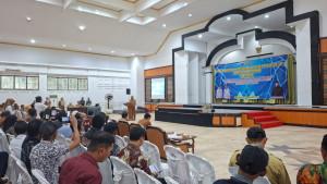 Penguatan-Peran-RT-di-Desa-dan-Kelurahan-Senin-13_10_2025.jpg