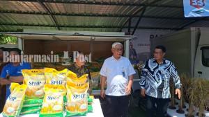 Perum-Bulog-Kanwil-Kalsel-meninjau-Gerakan-Pangan-Murah-GPM.jpg