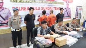 Polres-HST-Saat-menggelar-Konferensi-Pers-Kasus-Pencurian-Spesialis.jpg