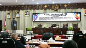 RAPERDA-Bupati-saat-menyampaikan-Ranperda-t1.jpg