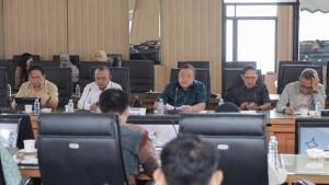 Rapat-lanjutan-Panitia-Khusus-Pansus-III-DPRD-Kalsel.jpg