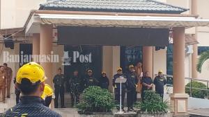 Ratusan-atlet-dari-HST-resmi-di-lepas-ke-Tanah-Laut-dalam-ajang-Porprov-XII.jpg