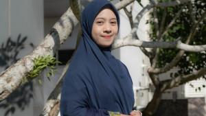 Rissa-Saputri.jpg