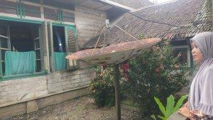 Rumah-Batu-di-Desa-Muara-Ninian-Balangan-berbentuk-U.jpg