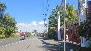 Rumah-Desmond-J-Mahesa-di-Desa-Sungai-Tabuk-Kota-Kabupaten-Banjar-kalsel-24062023.jpg