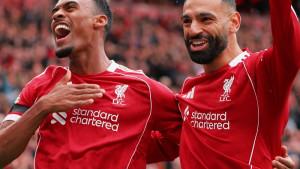 banjarmasin/Ryan-Gravenberch-dan-Mohamed-Salah-selebrasi-merayakan-kemenangan-Liverpool-atas-Everton.jpg