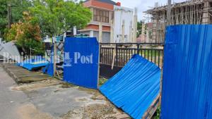 Seng-Proyek-Kantor-Kemenag-Tapin-Lepas.jpg