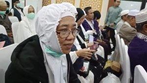 Siti-Latifah-anak-dari-jemaah-haji-asal-Banjarbaru-Kalimantan-Selatan.jpg