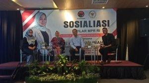 Sosialisasi-empat-pilar-MPR-RI-Hj-Aida-Muslimah-1.jpg