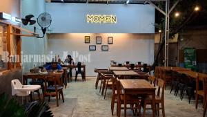 Suasana-di-KKafe-Momen-Kopi-di-Barabai.jpg