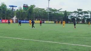 Suasana-pertandingan-Barito-Putera-menghadapi-Semen-Padang-pada-EPA-U-18.jpg