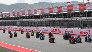 Suasana-start-pada-Sprint-MotoGP-Indonesia-2025-di-Sirkuit-Mandalika.jpg