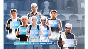 TERIMA-BANTUAN-Tujuh-mahasiswa-yang-menerima-bantuan-danS.jpg