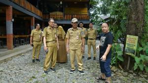 TINJUA-LOKASI-Wakil-Bupati-HSS-Suriani-1.jpg