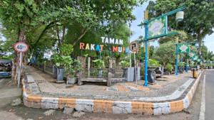 Taman-Rakat-Mufakat-di-Kandangan-berada-di-Jalan-Pemuda-KANDANGAN.jpg