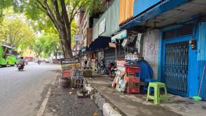Trotoar-di-Jalan-Hasanuddin-HM-Banjarmasin.jpg
