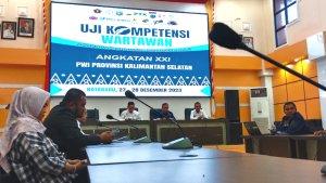 UKW-angkatan-XXI-diselenggarakan-PWI-Kabupaten-Kotabaru.jpg