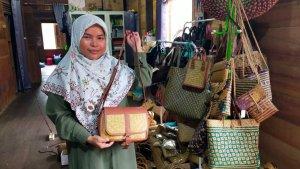 UMKM-brand-Purunku-dari-HAur-GAding-yang-terus-eksis1.jpg