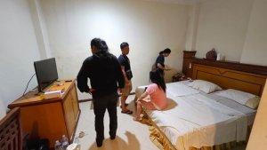 Unit-Resmob-Polres-Banjarbaru-mengamankan-pelaku-prostitusi-online.jpg