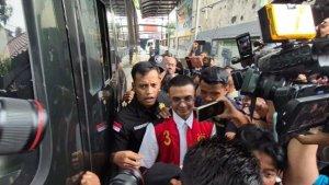 Vadel-Badjideh-hadir-di-Pengadilan-Negeri-Jakarta-Selatan.jpg