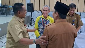 WABUP-Tanahlaut-HM-Zazuli-berbincang-dengan-Kepala-BKPSDM.jpg