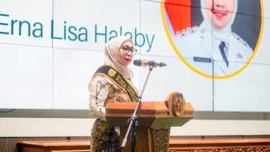 WALI-KOTA-BANJARBARU-Wali-Kota-Banjarbaru-Lisa-Halaby-ditetapkan-jadi-Bunda-Literasi.jpg