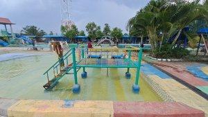 Wahana-Bermain-Air-Zoo-Water-Park-di-Desa-Pindahan-Baruuu.jpg