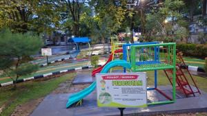 Wahana-permainan-anak-tersedia-di-Taman-Panglima-Batur-Banjarbaru.jpg