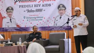 Wakil-Bupati-Banjar-Habib-Idrus-Al-Habsyi-membuka-pelatihan-Aktivis-Peduli-HIVAIDS-2025.jpg