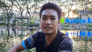 Warga-bersantai-di-RTH-Rantau-Baru-12.jpg
