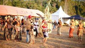 Wisata-Kalsel-musik-tradisional-pada-event-Raui-Rindu-Meratus-Tapin-selasa-31102023.jpg
