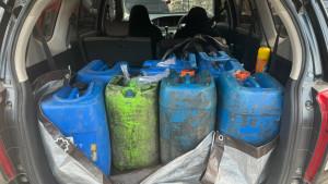 barang-bukti-dugaan-penyelewengan-solar-subsidi-yang-diamankan-Polsek-Takisung.jpg