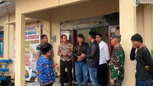 berdikusi-di-depan-Mako-Polsek-Sempop-Ijen.jpg