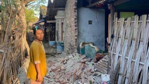 gempa-Banyuwangi-2025-bermagnitudo-57-yang-perairan-sisi-timur-laut-Banyuwangi-Jawa-Timur.jpg