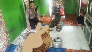 jenazah-Suriansyah-41-di-rumah-duka-di-Desa-Bakti-Kabupaten-hst-Kamis-03082023.jpg